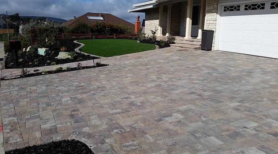 Driveways | Black Diamond Paver Stones & Landscape | Black Diamond