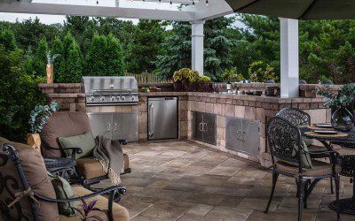 Cook, Dine, and Entertain: Benefits of a Paver Outdoor Kitchen