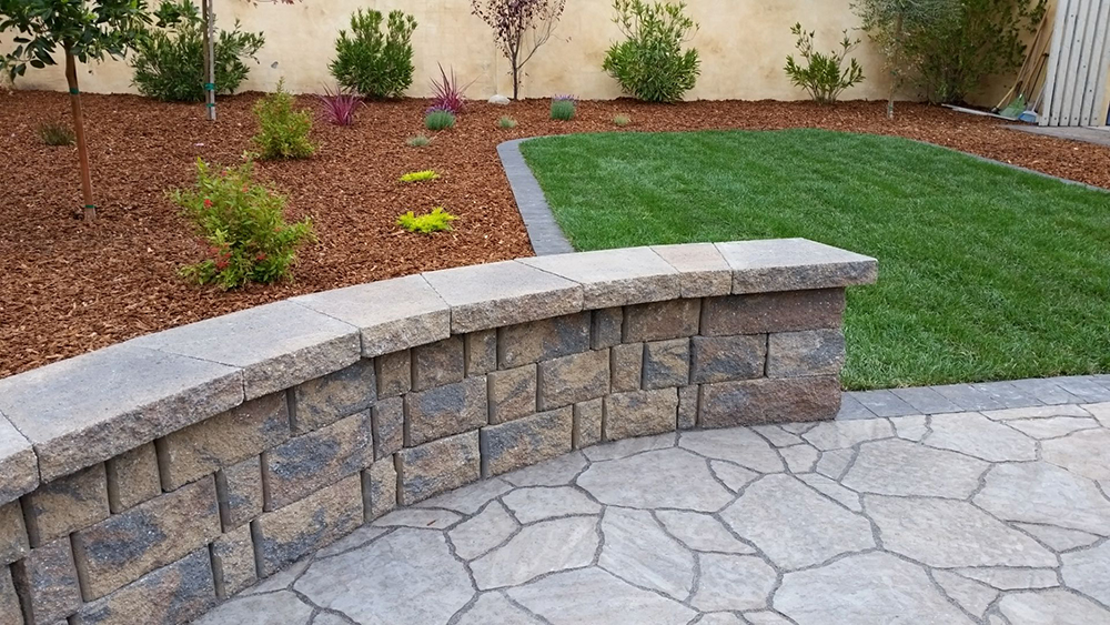 Walls & Steps Black Diamond Paver Stones & Landscape Black Diamond