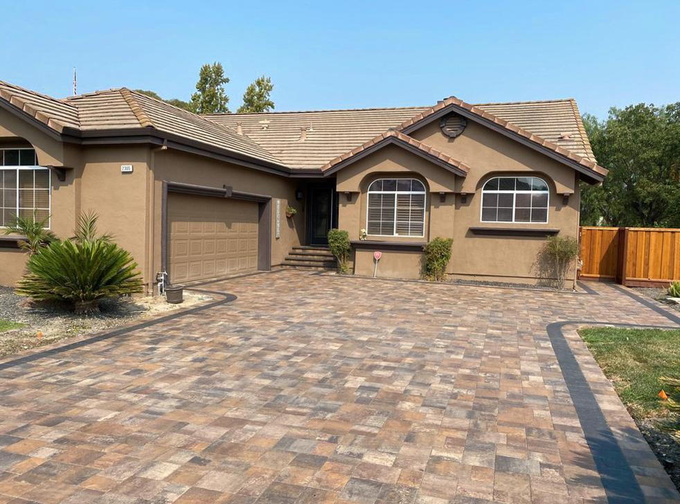 Driveways Black Diamond Paver Stones & Landscape Black Diamond