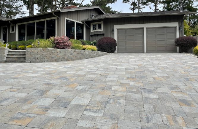 A custom paverstone driveway and the digital design used to create it