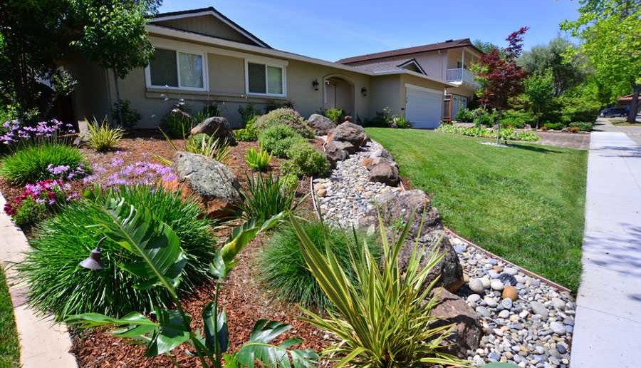A custom paverstone driveway and the digital design used to create it
